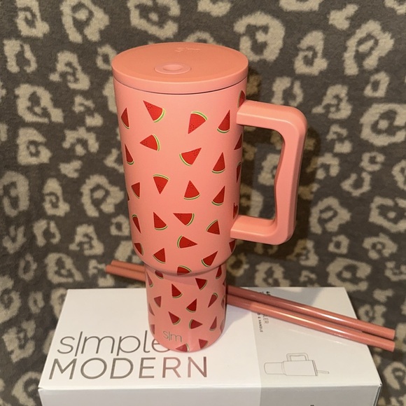 Simple Modern TREK 40oz tumbler Watermelon 🍉 Breeze 🍉New & Never Used 🍉 😍 🍉 - Picture 4 of 17